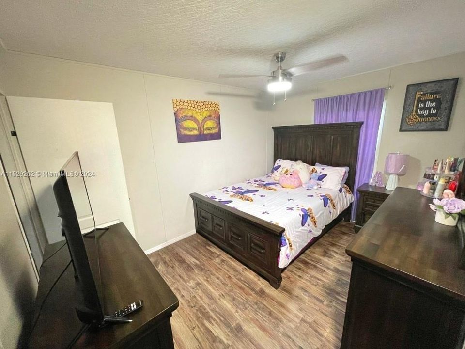 Recently Sold: $394,999 (4 beds, 2 baths, 0 Square Feet)