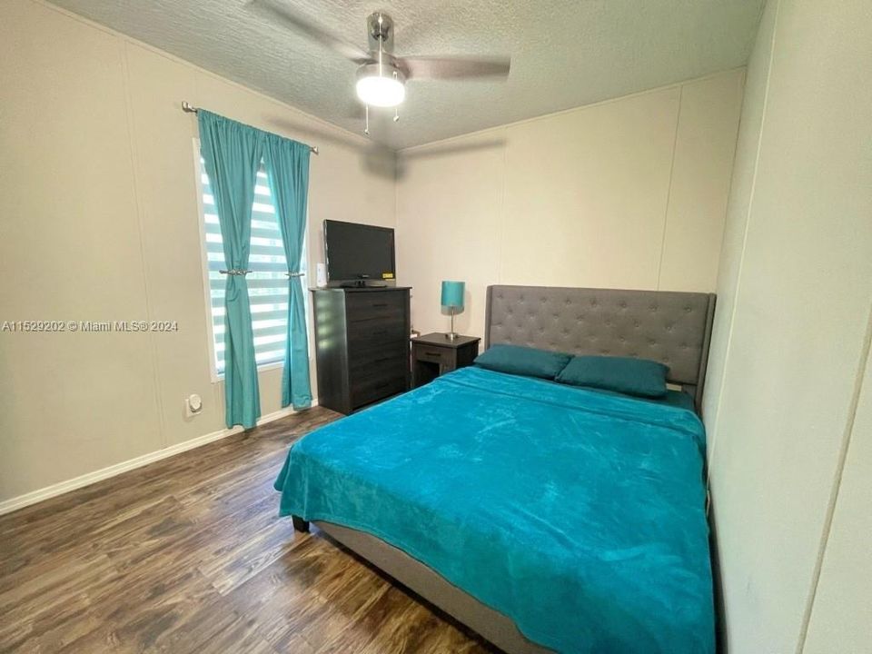 Recently Sold: $394,999 (4 beds, 2 baths, 0 Square Feet)