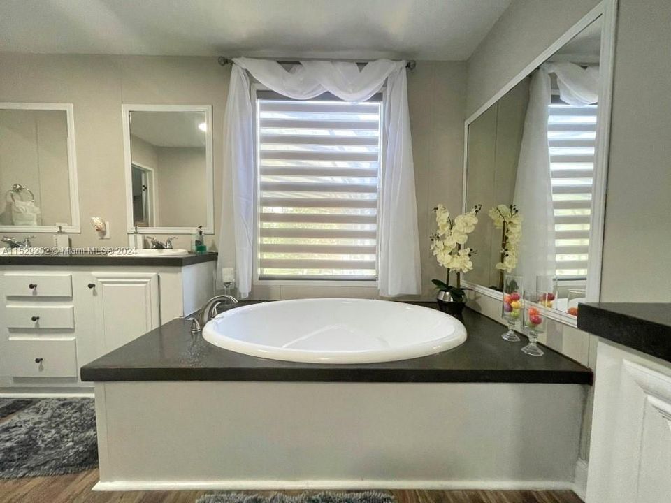 Recently Sold: $394,999 (4 beds, 2 baths, 0 Square Feet)