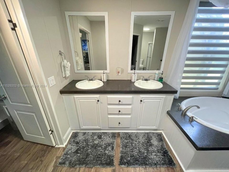 Recently Sold: $394,999 (4 beds, 2 baths, 0 Square Feet)