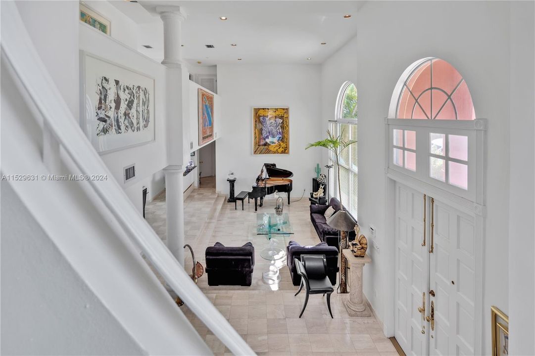 For Sale: $3,595,000 (5 beds, 4 baths, 4154 Square Feet)