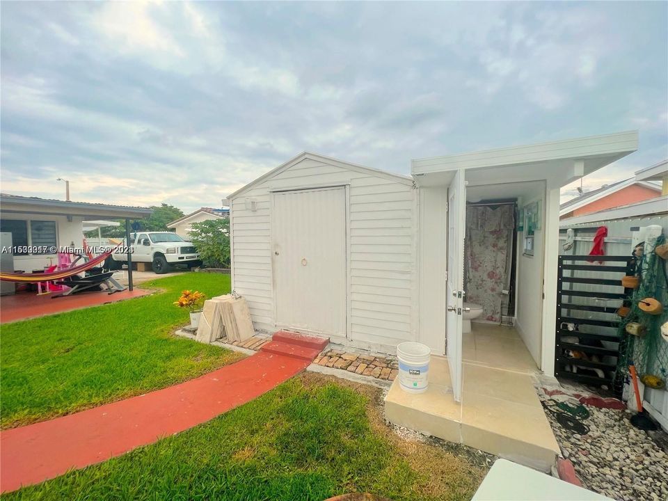 Recently Sold: $540,000 (3 beds, 3 baths, 1200 Square Feet)