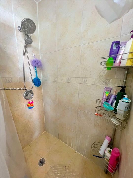 Recently Sold: $540,000 (3 beds, 3 baths, 1200 Square Feet)