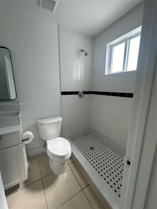 Recently Rented: $1,800 (1 beds, 1 baths, 1748 Square Feet)