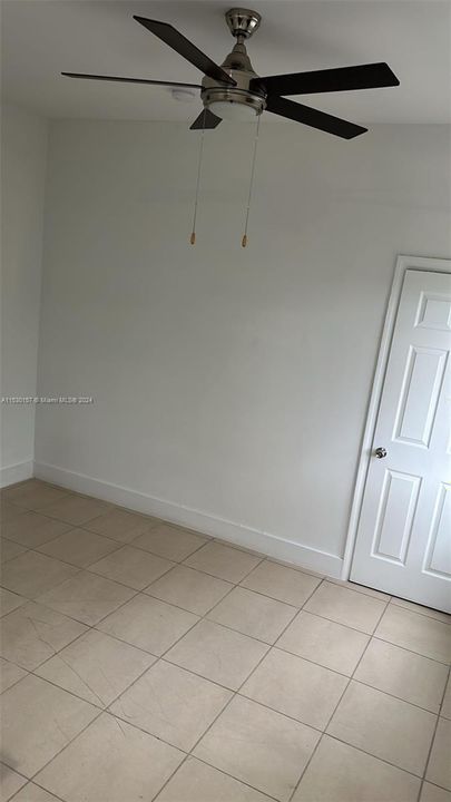 Recently Rented: $1,800 (1 beds, 1 baths, 1748 Square Feet)