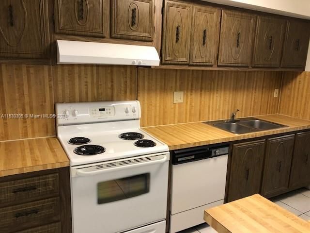 Recently Rented: $2,100 (1 beds, 1 baths, 1067 Square Feet)