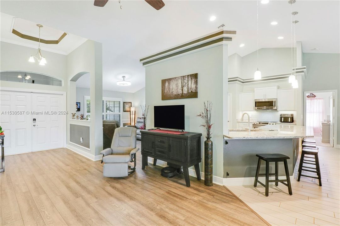 Recently Sold: $630,000 (4 beds, 2 baths, 2206 Square Feet)