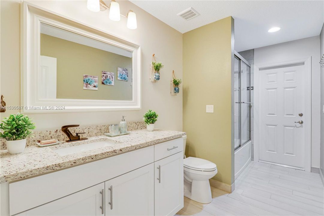 Recently Sold: $630,000 (4 beds, 2 baths, 2206 Square Feet)