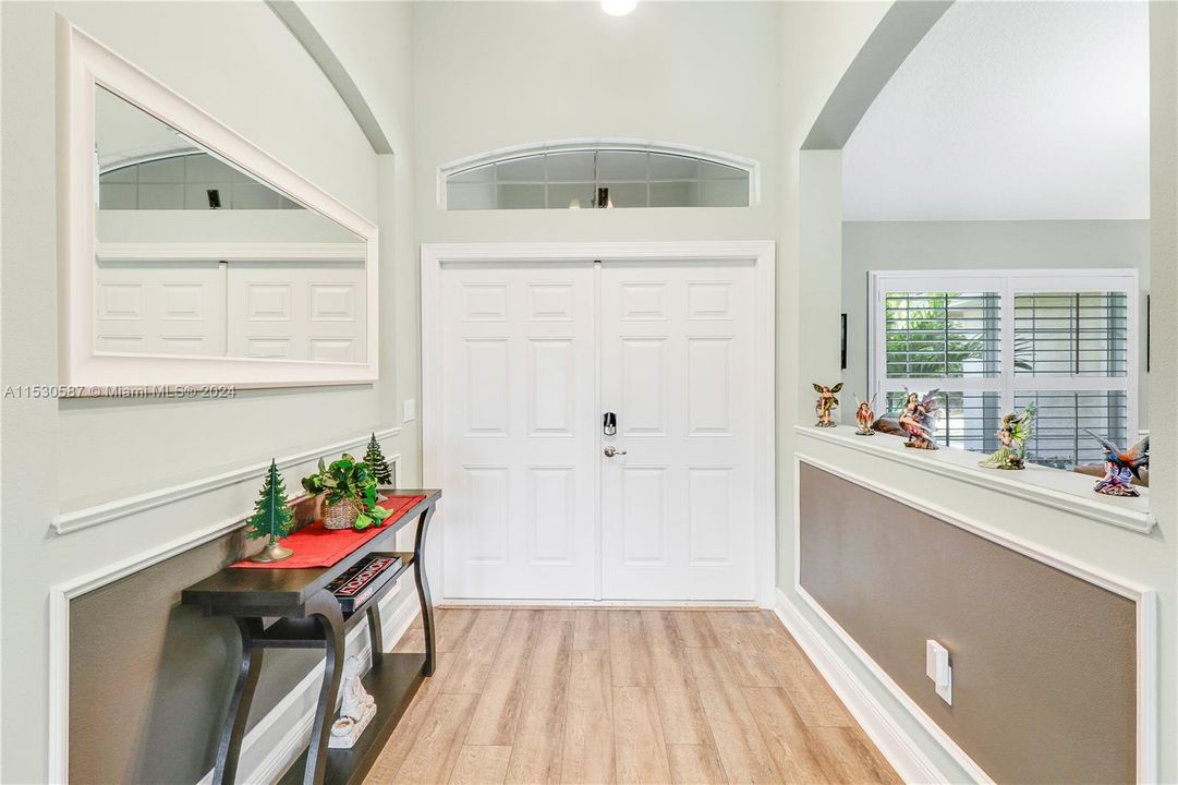 Recently Sold: $630,000 (4 beds, 2 baths, 2206 Square Feet)