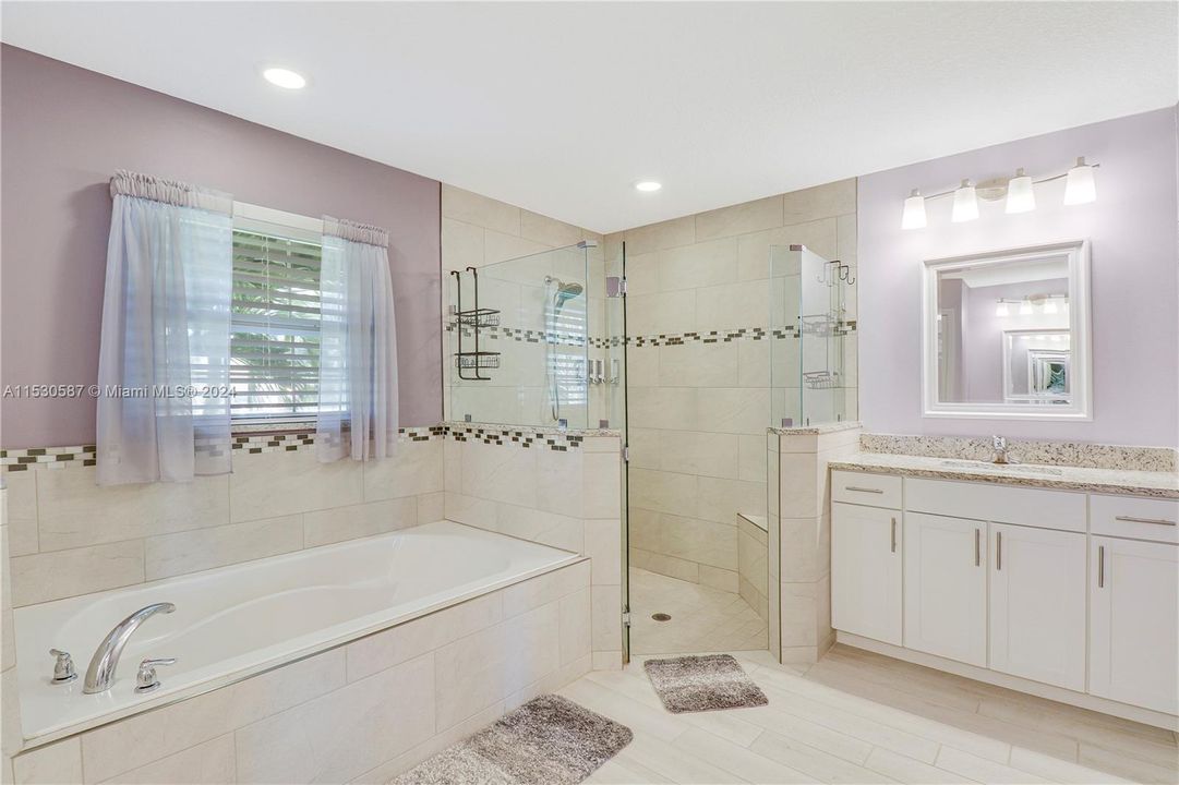 Recently Sold: $630,000 (4 beds, 2 baths, 2206 Square Feet)