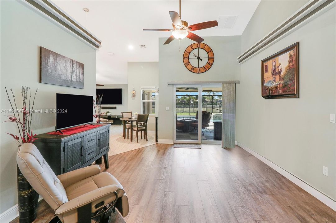 Recently Sold: $630,000 (4 beds, 2 baths, 2206 Square Feet)