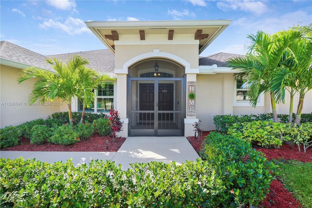 Recently Sold: $630,000 (4 beds, 2 baths, 2206 Square Feet)