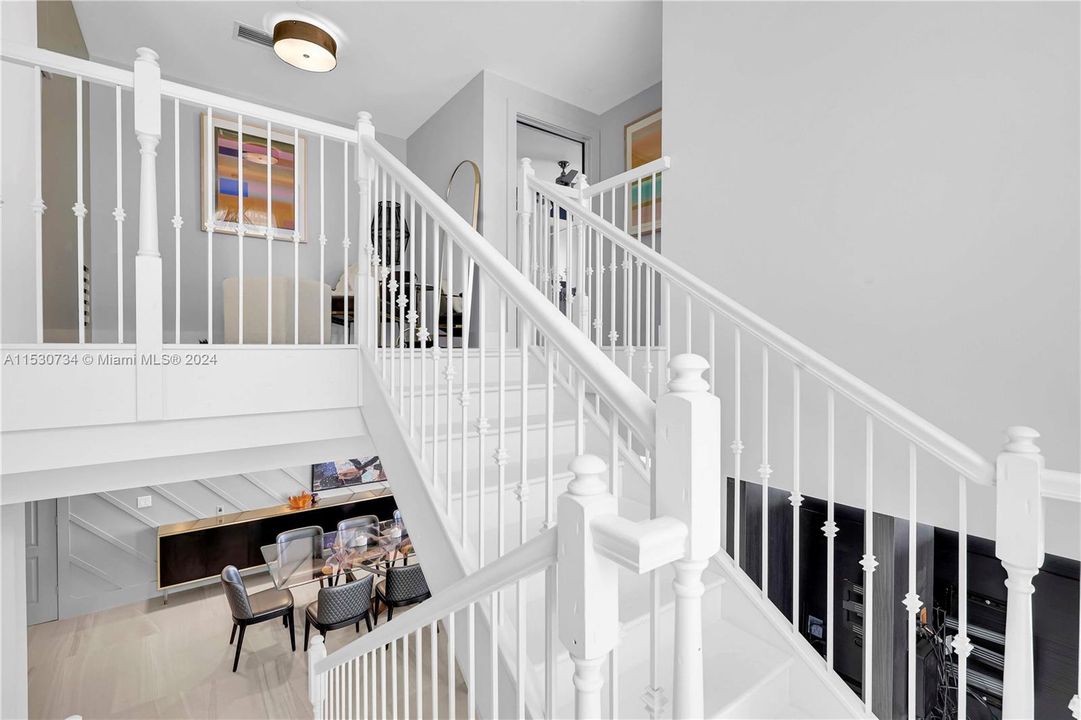 Recently Sold: $2,000,000 (3 beds, 3 baths, 2600 Square Feet)