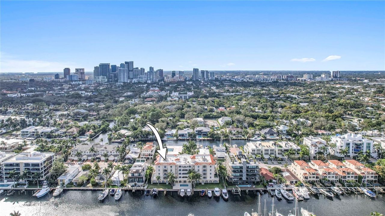 Recently Sold: $2,000,000 (3 beds, 3 baths, 2600 Square Feet)