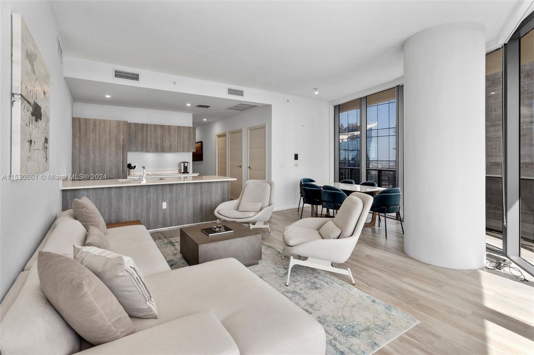 Recently Sold: $1,189,000 (3 beds, 3 baths, 1334 Square Feet)