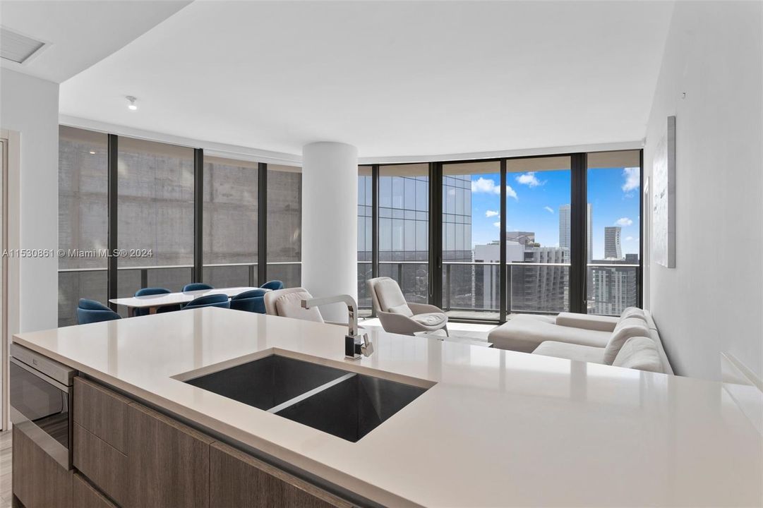 Recently Sold: $1,189,000 (3 beds, 3 baths, 1334 Square Feet)