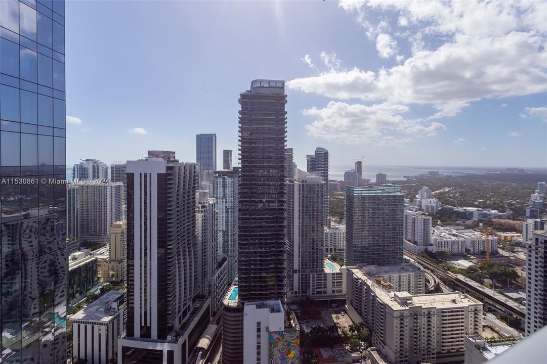 Recently Sold: $1,189,000 (3 beds, 3 baths, 1334 Square Feet)