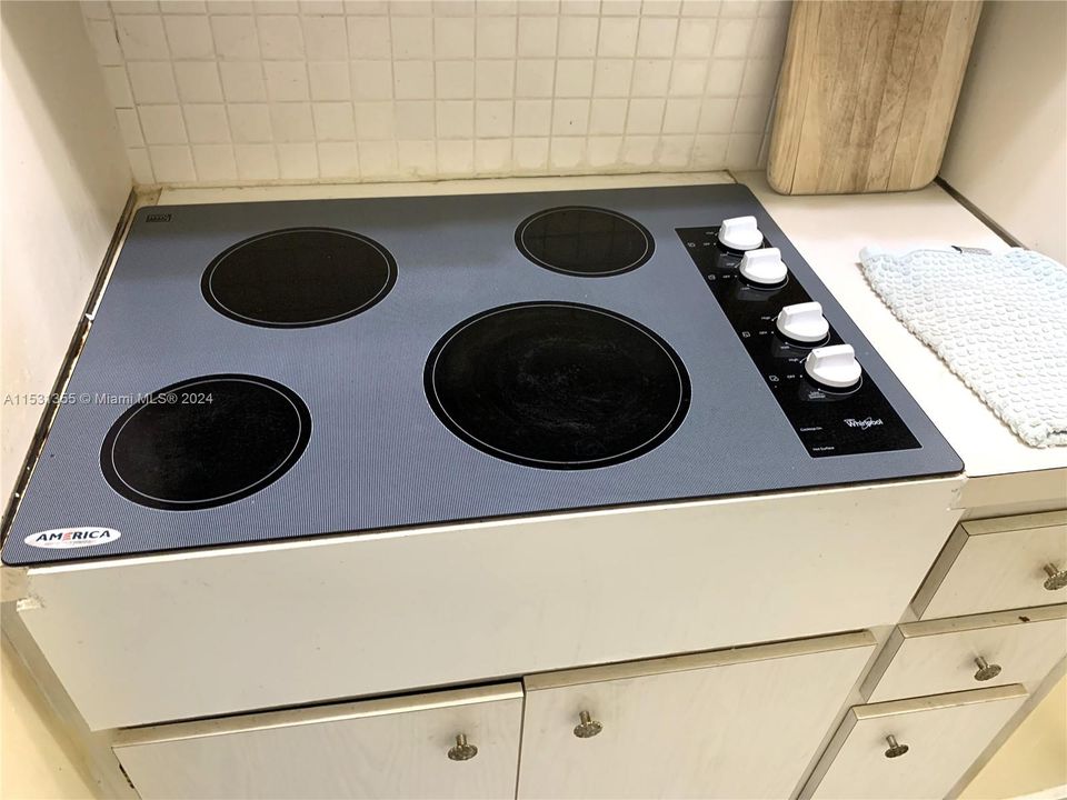 Recently Sold: $309,000 (0 beds, 1 baths, 518 Square Feet)