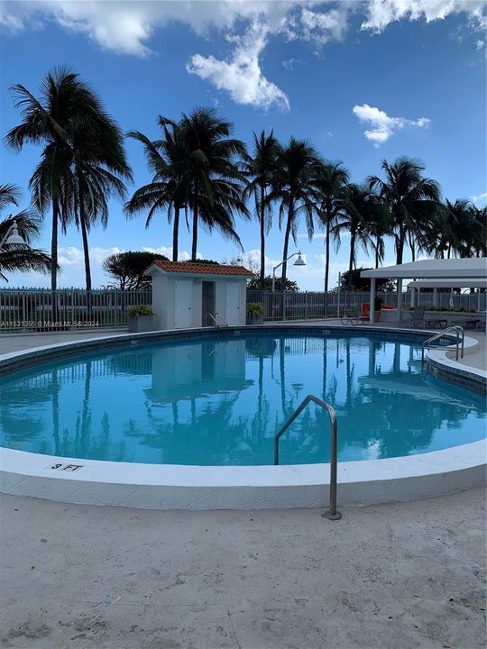 Recently Sold: $309,000 (0 beds, 1 baths, 518 Square Feet)