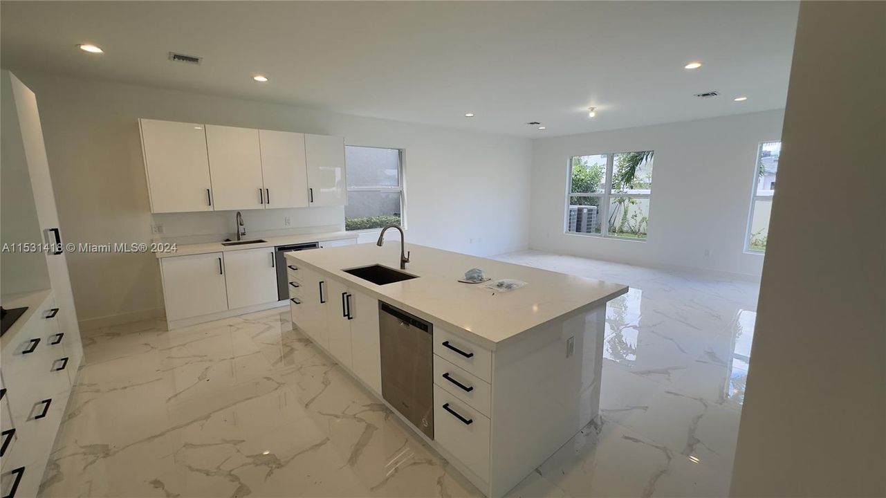 For Sale: $2,150,000 (5 beds, 4 baths, 0 Square Feet)