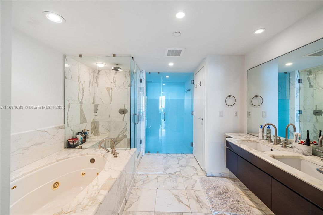 Recently Rented: $12,000 (2 beds, 2 baths, 1756 Square Feet)