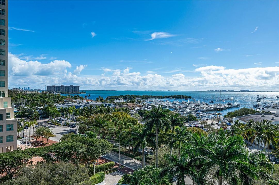 Recently Rented: $12,000 (2 beds, 2 baths, 1756 Square Feet)