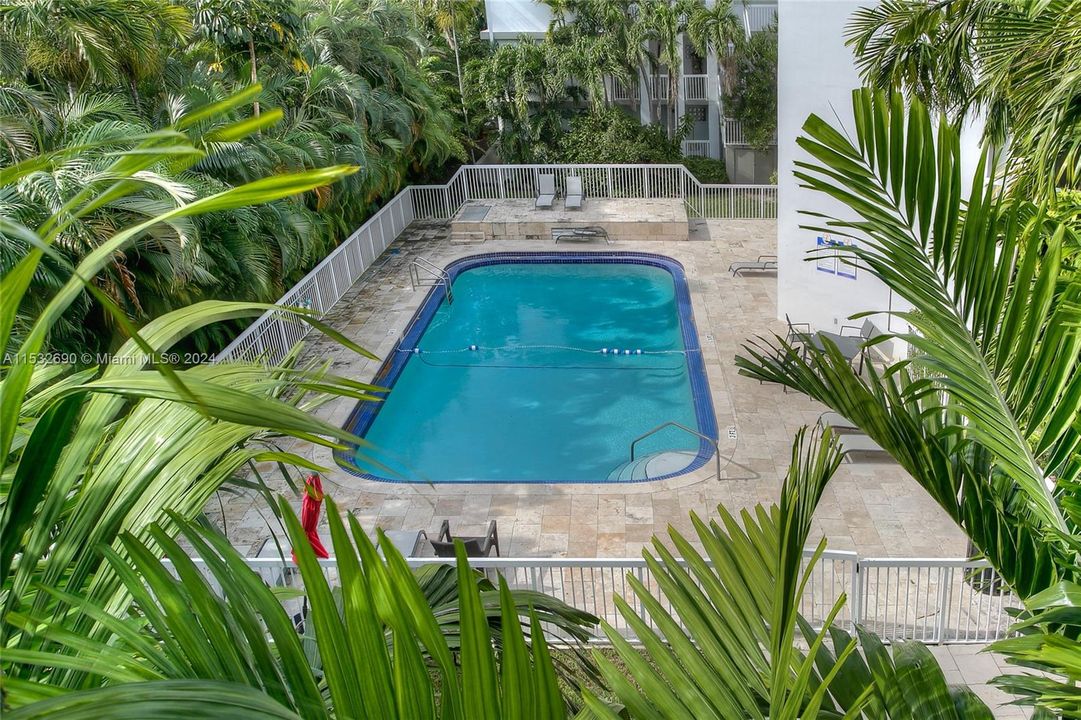 Recently Rented: $2,800 (2 beds, 2 baths, 1500 Square Feet)