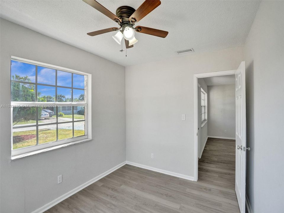 Active With Contract: $469,000 (5 beds, 3 baths, 1730 Square Feet)