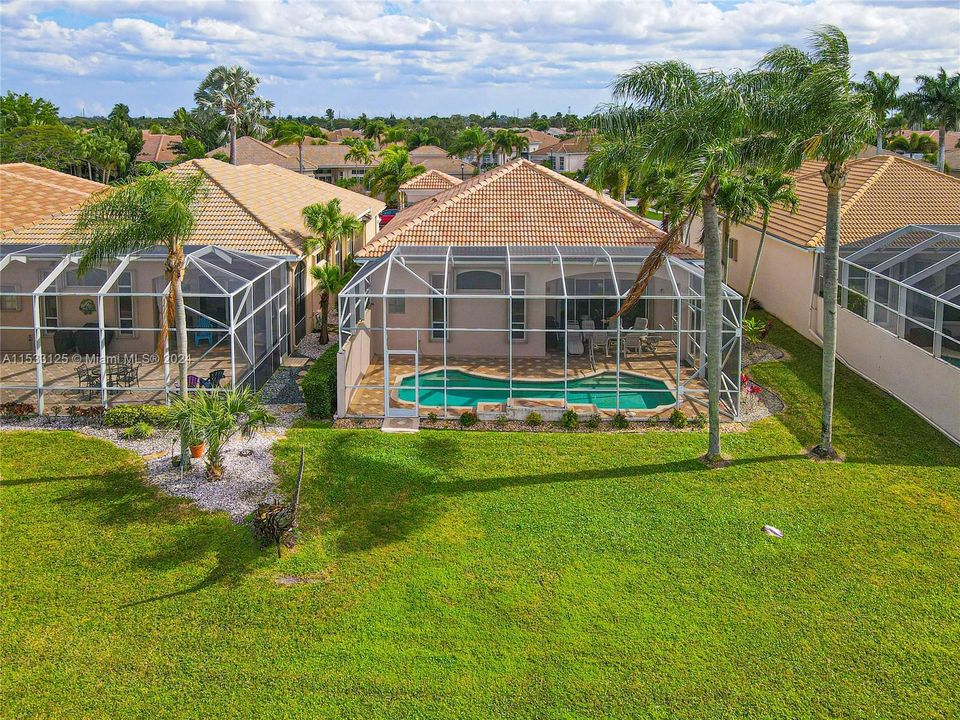 Recently Sold: $479,000 (2 beds, 3 baths, 2278 Square Feet)