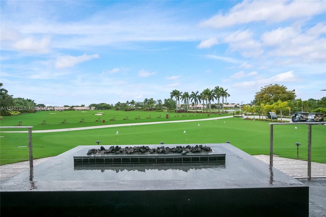 Recently Sold: $479,000 (2 beds, 3 baths, 2278 Square Feet)