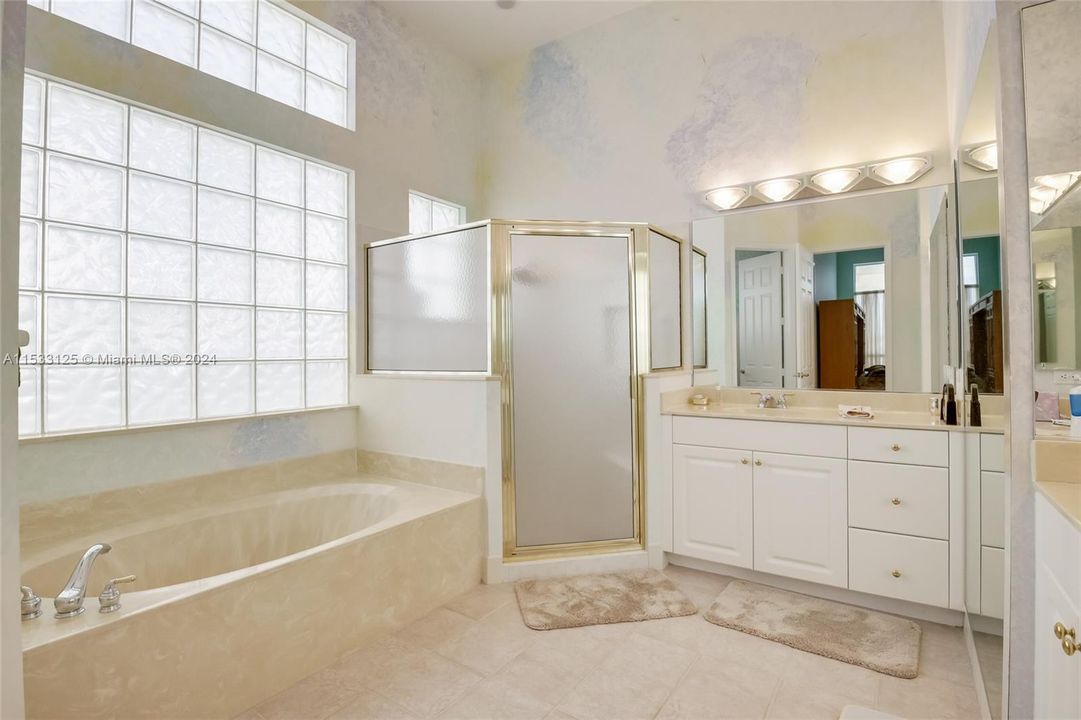 Large Tub for soaking