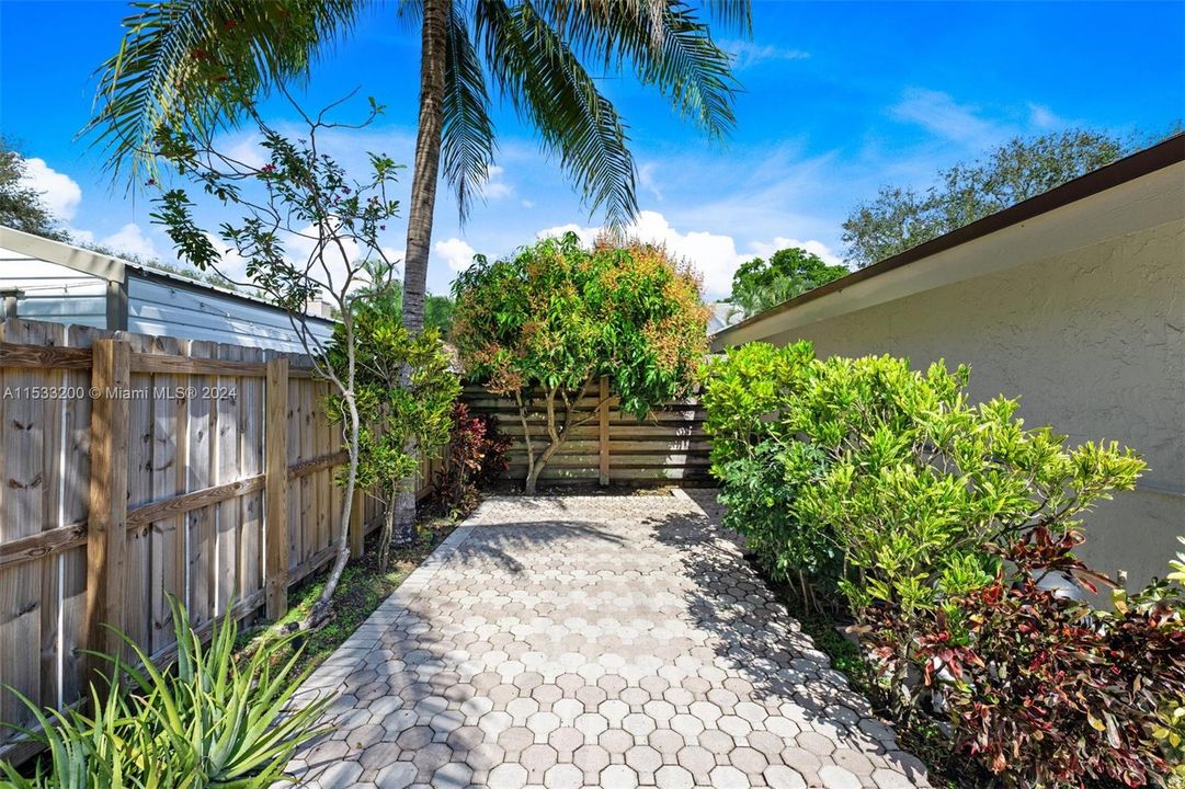 Extra deck space by the pool area!