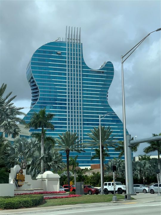 GUITAR AT THE HARD ROCK CASINO is 10 minutes away