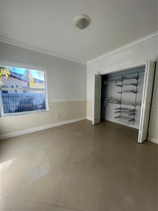 Recently Rented: $3,900 (4 beds, 2 baths, 1779 Square Feet)