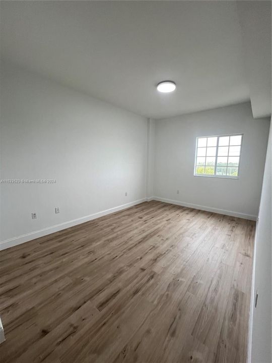 Recientemente alquilado: $2,500 (2 camas, 2 baños, 1027 Pies cuadrados)