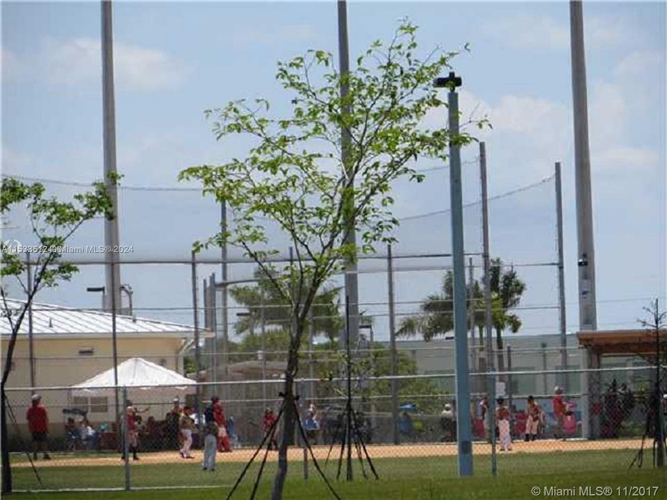 Recently Rented: $3,100 (4 beds, 2 baths, 1720 Square Feet)