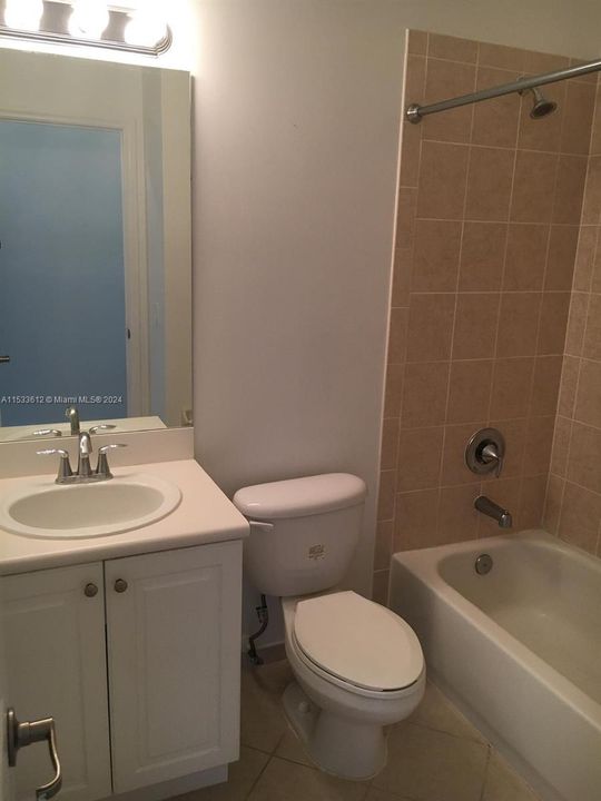 Recently Rented: $3,100 (4 beds, 2 baths, 1720 Square Feet)