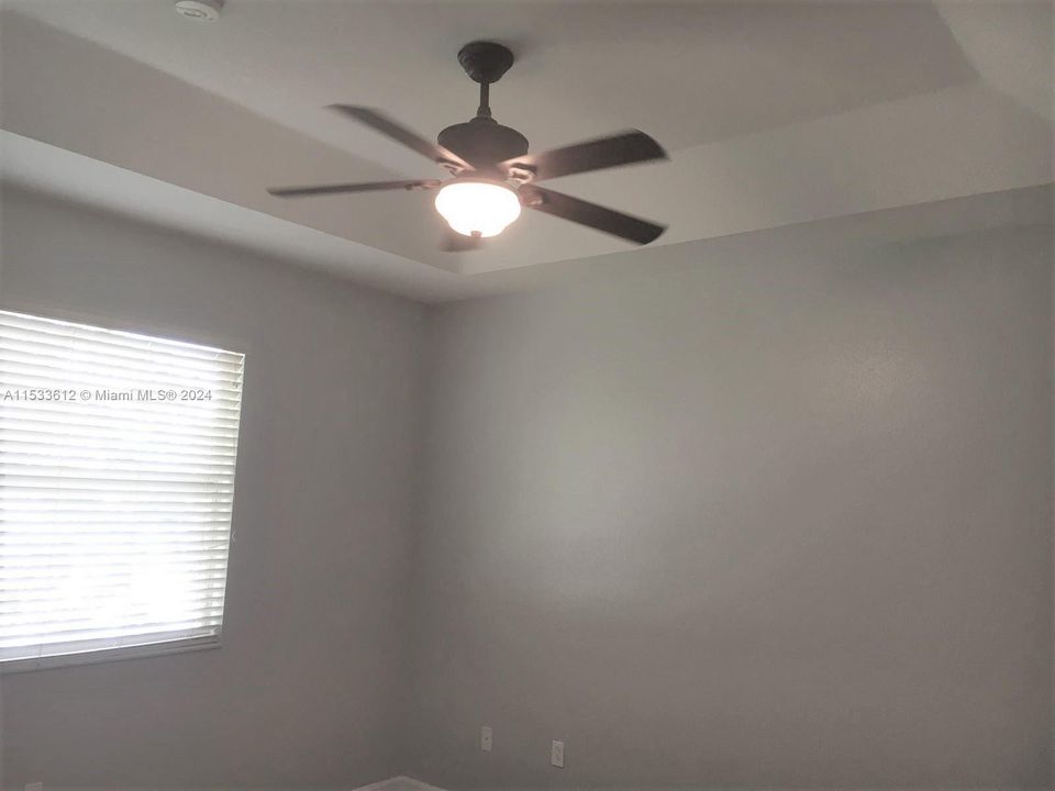 Recently Rented: $3,100 (4 beds, 2 baths, 1720 Square Feet)