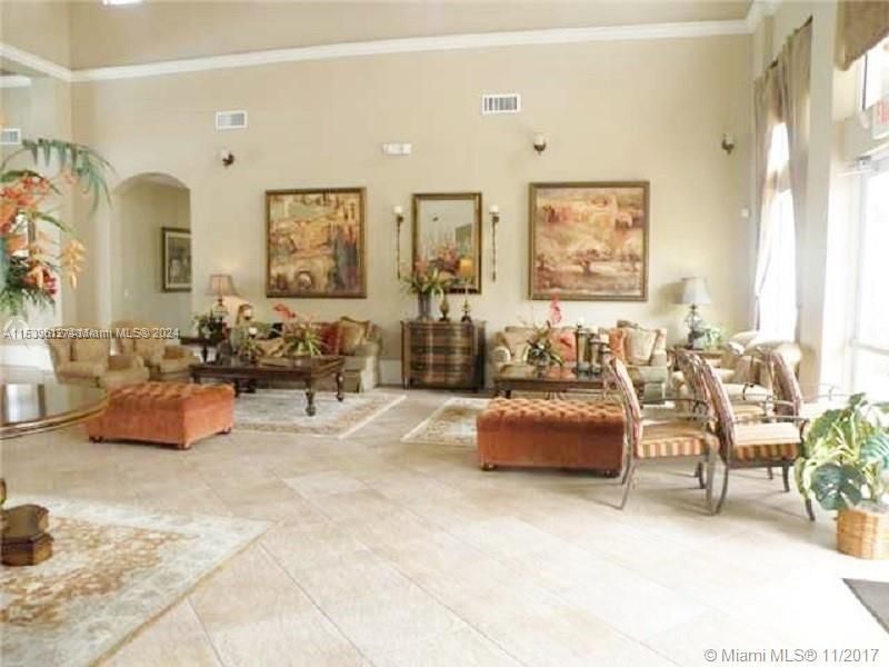 Recently Rented: $3,100 (4 beds, 2 baths, 1720 Square Feet)