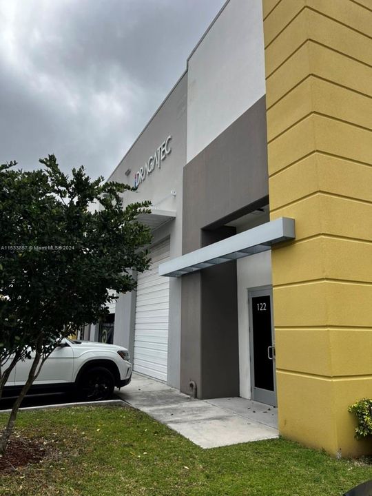 Recently Sold: $550,000 (0 beds, 0 baths, 0 Square Feet)