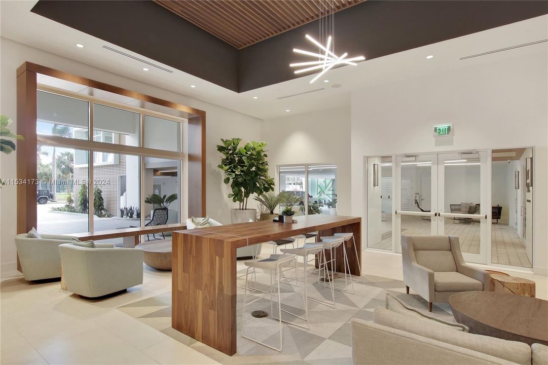 Recently Rented: $2,926 (1 beds, 1 baths, 797 Square Feet)