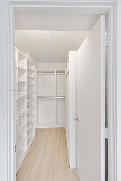 Recently Rented: $2,926 (1 beds, 1 baths, 797 Square Feet)