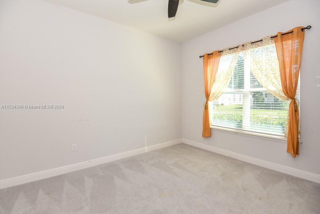 Recently Sold: $605,000 (5 beds, 4 baths, 3209 Square Feet)