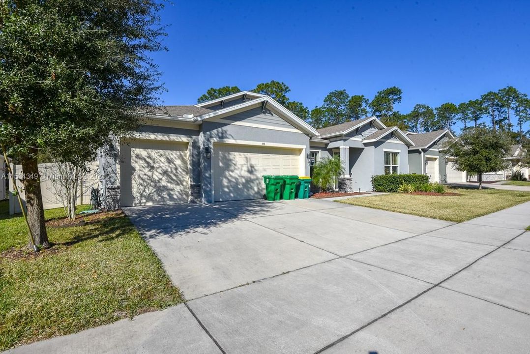 Recently Sold: $605,000 (5 beds, 4 baths, 3209 Square Feet)
