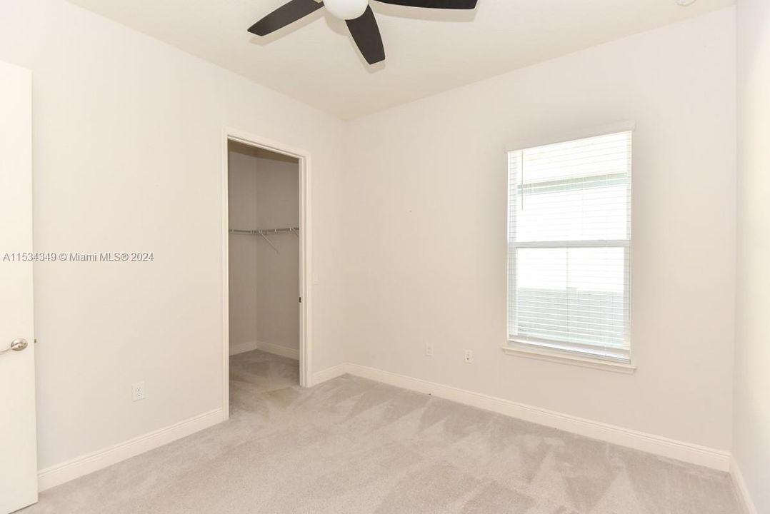 Recently Sold: $605,000 (5 beds, 4 baths, 3209 Square Feet)