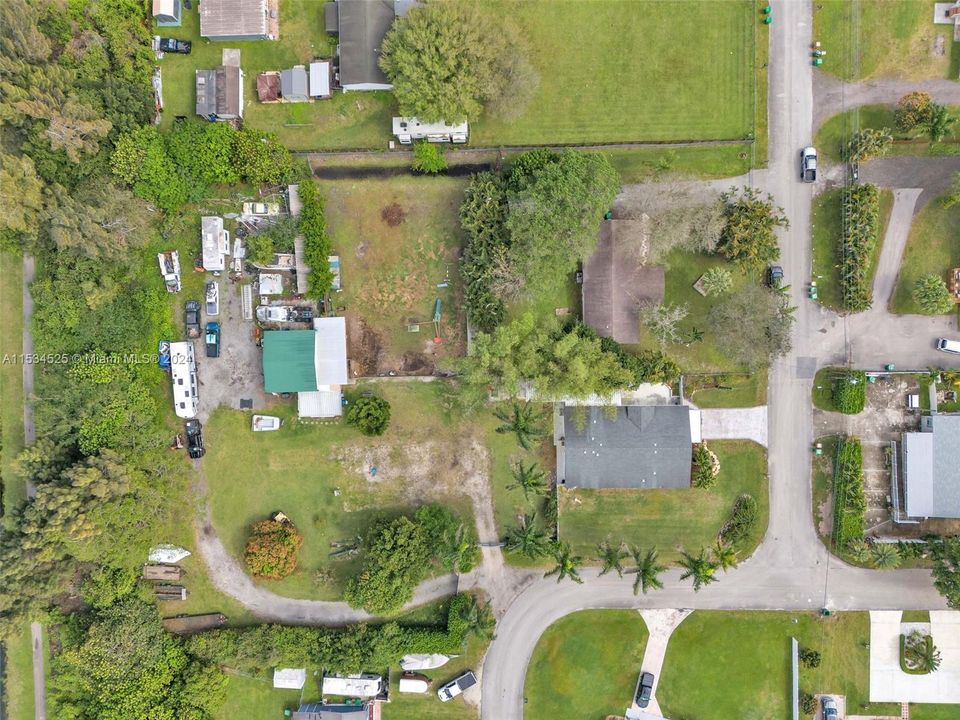 最近售出: $849,000 (4 贝兹, 3 浴室, 4766 平方英尺)