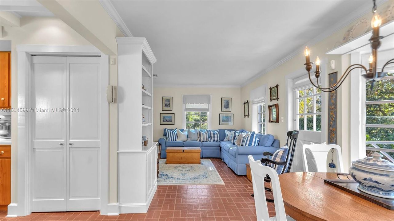Active With Contract: $1,350,000 (4 beds, 2 baths, 3674 Square Feet)