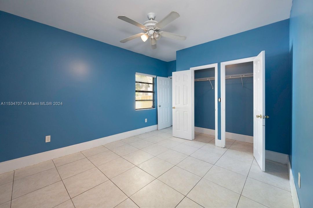 For Rent: $3,000 (3 beds, 2 baths, 2320 Square Feet)