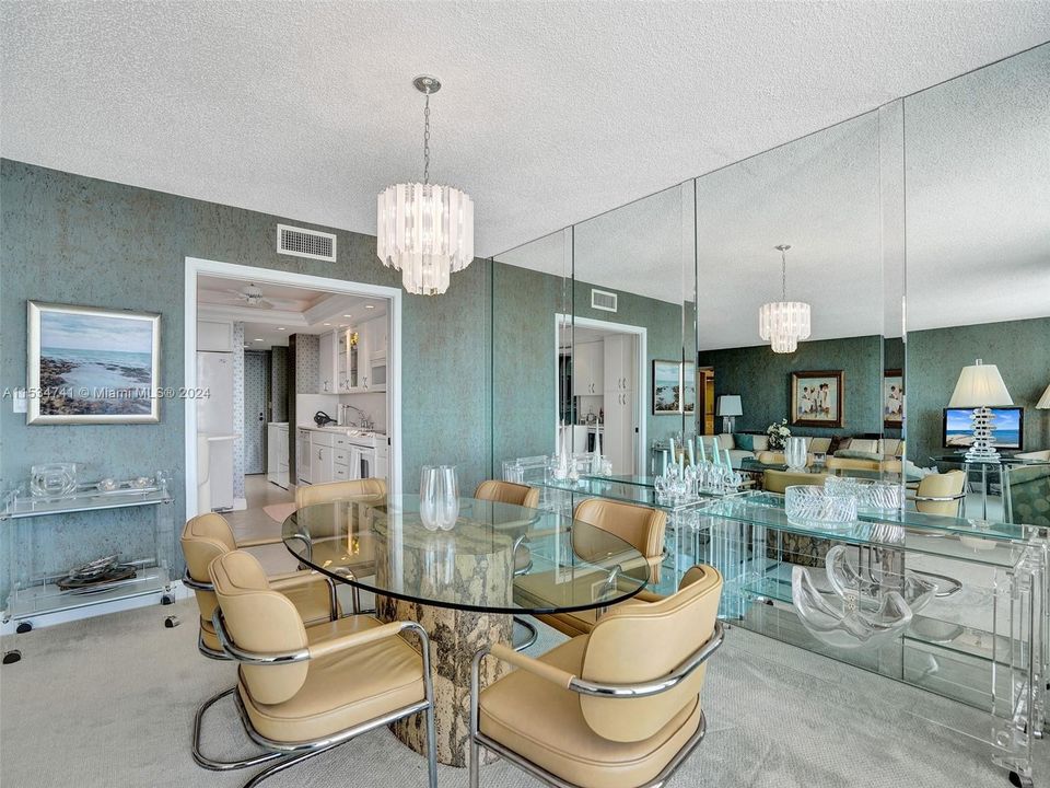 Recently Sold: $1,200,000 (2 beds, 2 baths, 2011 Square Feet)