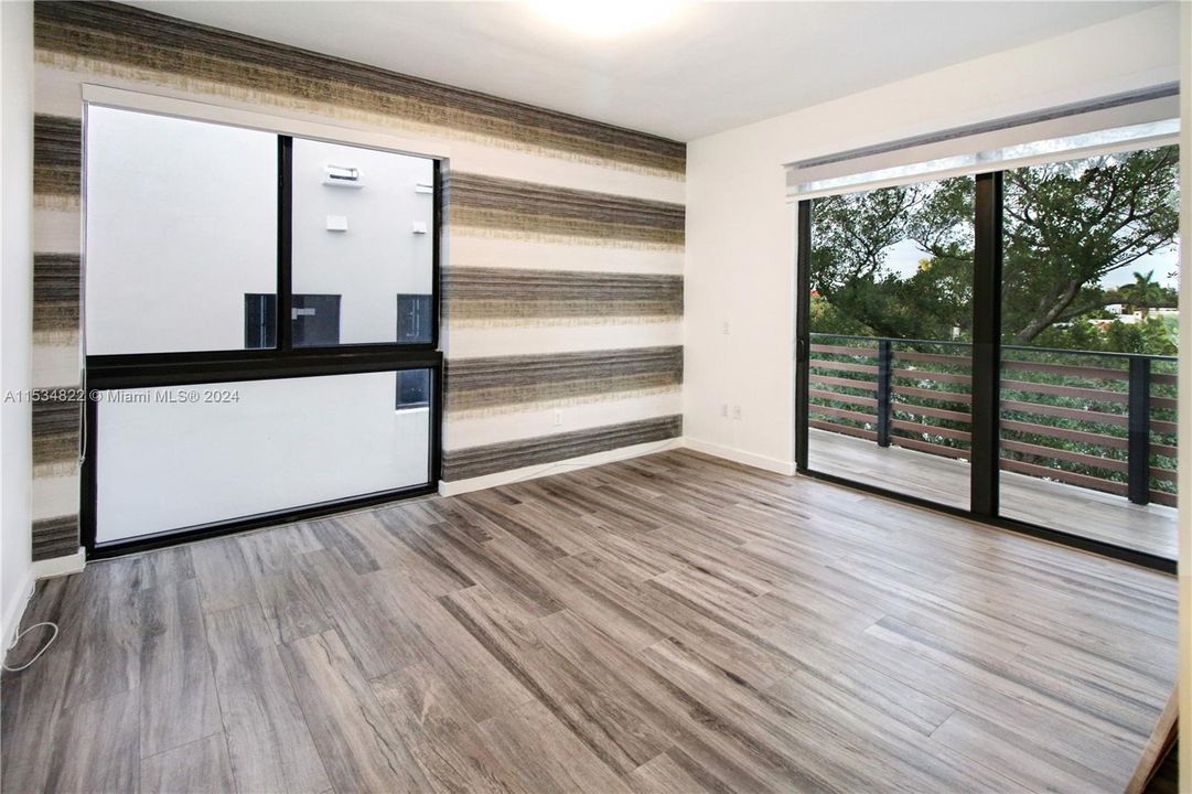 Recientemente alquilado: $6,300 (2 camas, 2 baños, 1242 Pies cuadrados)